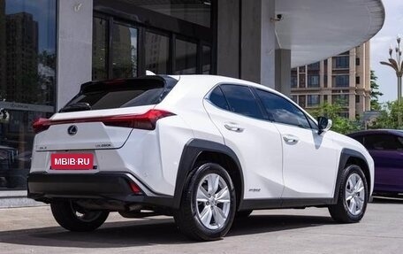 Lexus UX I, 2021 год, 2 420 000 рублей, 2 фотография