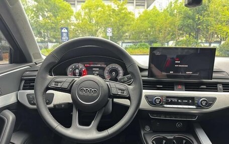 Audi A4, 2022 год, 2 640 000 рублей, 11 фотография