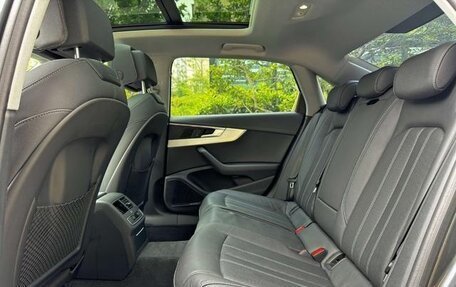 Audi A4, 2022 год, 2 640 000 рублей, 13 фотография