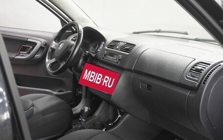 Skoda Fabia II, 2013 год, 870 000 рублей, 10 фотография