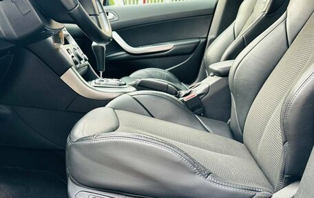 Peugeot 308 II, 2011 год, 395 000 рублей, 8 фотография