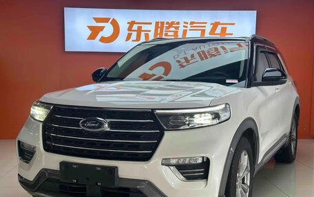 Ford Explorer VI, 2022 год, 3 060 000 рублей, 1 фотография