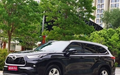 Toyota Highlander, 2024 год, 4 383 000 рублей, 1 фотография