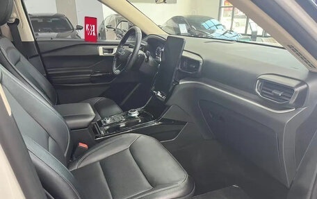 Ford Explorer VI, 2022 год, 3 436 000 рублей, 3 фотография