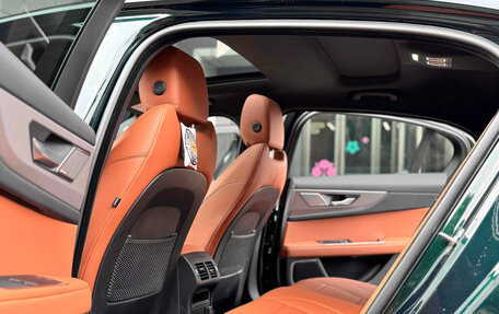 Jaguar XE I рестайлинг, 2024 год, 3 205 000 рублей, 5 фотография