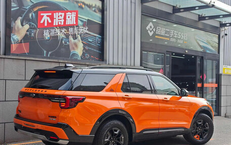 Ford Explorer VI, 2024 год, 6 332 000 рублей, 2 фотография
