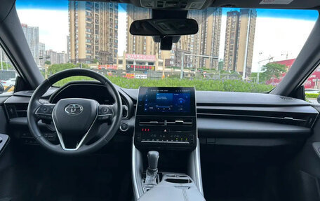 Toyota Avalon, 2024 год, 3 679 000 рублей, 4 фотография