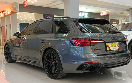 Audi RS 4, 2022 год, 6 487 000 рублей, 2 фотография