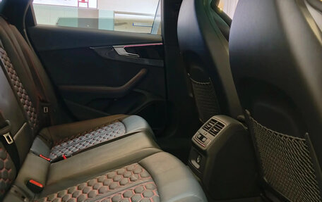 Audi RS 4, 2022 год, 6 487 000 рублей, 5 фотография