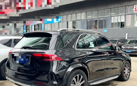 Mercedes-Benz GLE, 2024 год, 9 840 000 рублей, 2 фотография