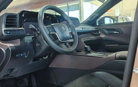 Toyota Crown, 2024 год, 4 958 000 рублей, 3 фотография