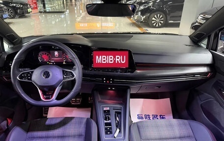 Volkswagen Golf GTI, 2024 год, 3 620 000 рублей, 4 фотография