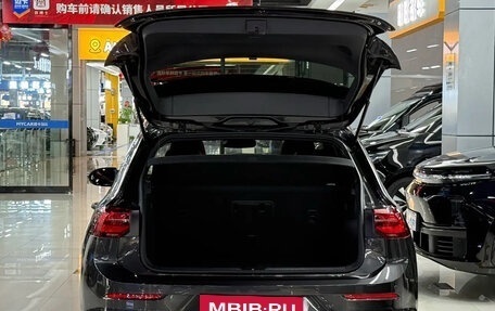 Volkswagen Golf GTI, 2024 год, 3 620 000 рублей, 5 фотография