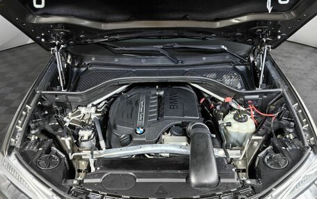 BMW X5, 2017 год, 3 045 000 рублей, 15 фотография