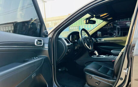 Jeep Grand Cherokee, 2022 год, 4 021 000 рублей, 3 фотография