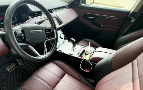 Land Rover Range Rover Evoque II, 2022 год, 3 041 000 рублей, 3 фотография