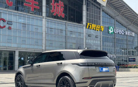 Land Rover Range Rover Evoque II, 2022 год, 3 031 000 рублей, 2 фотография