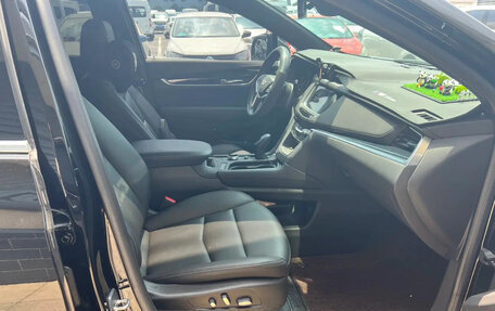 Cadillac XT5 I рестайлинг, 2024 год, 3 768 000 рублей, 3 фотография