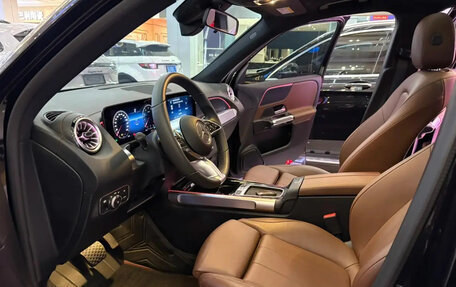 Mercedes-Benz GLB, 2024 год, 3 270 000 рублей, 3 фотография