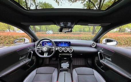 Mercedes-Benz A-Класс, 2024 год, 3 456 000 рублей, 4 фотография