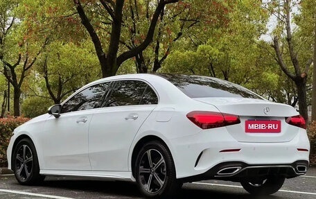 Mercedes-Benz A-Класс, 2024 год, 3 456 000 рублей, 2 фотография