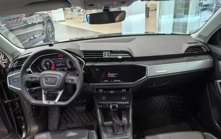 Audi Q3 Sportback, 2022 год, 2 697 000 рублей, 5 фотография