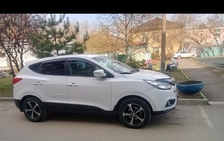 Hyundai ix35 I рестайлинг, 2011 год, 1 050 000 рублей, 4 фотография