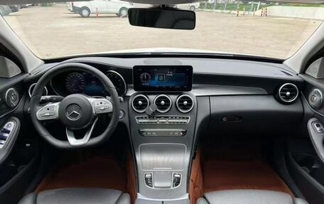 Mercedes-Benz C-Класс, 2021 год, 2 500 000 рублей, 6 фотография