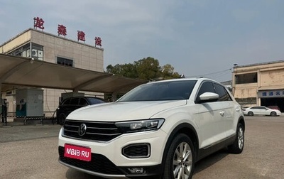 Volkswagen T-Roc I, 2022 год, 1 612 000 рублей, 1 фотография