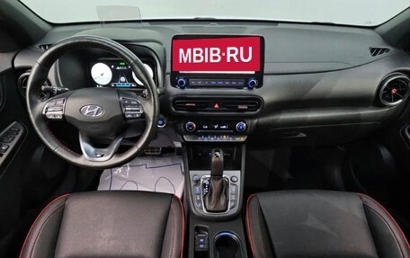 Hyundai Kona I, 2020 год, 2 200 000 рублей, 5 фотография