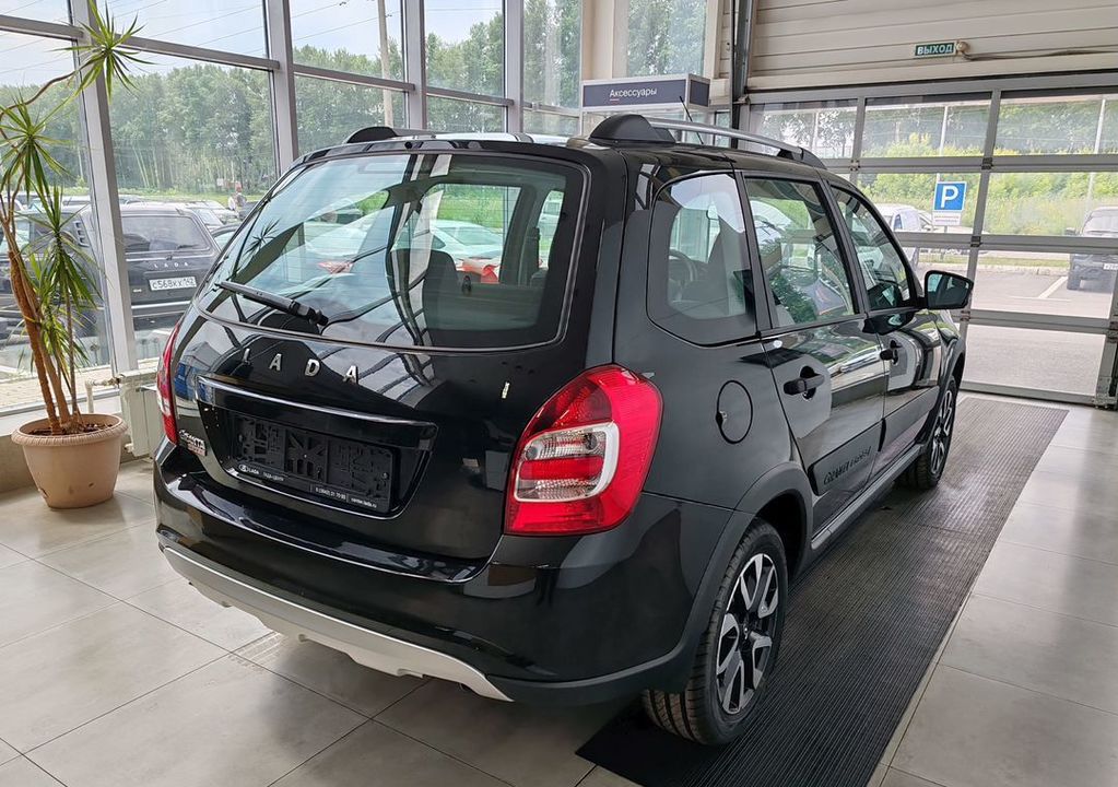 ВАЗ (LADA) Granta Cross, 2025 год, 1 175 000 рублей, 2 фотография
