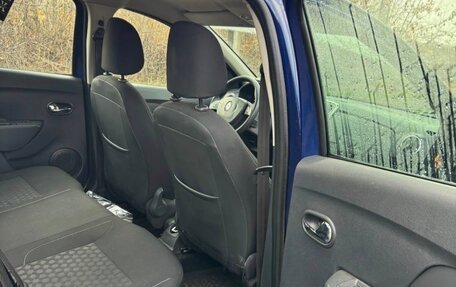 Renault Logan II, 2016 год, 850 000 рублей, 12 фотография