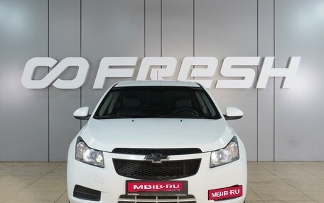 Chevrolet Cruze II, 2010 год, 679 000 рублей, 3 фотография
