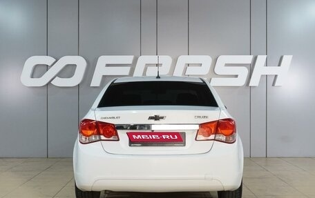 Chevrolet Cruze II, 2010 год, 679 000 рублей, 4 фотография