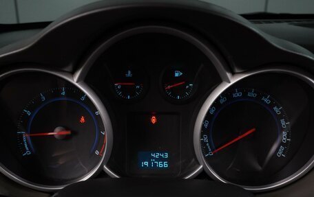 Chevrolet Cruze II, 2010 год, 679 000 рублей, 16 фотография