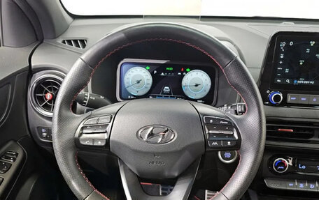 Hyundai Kona I, 2021 год, 2 250 000 рублей, 11 фотография