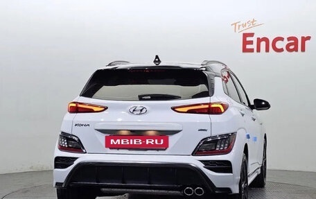 Hyundai Kona I, 2021 год, 2 250 000 рублей, 4 фотография
