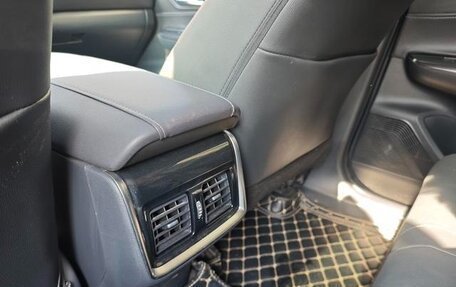 Toyota Venza, 2022 год, 2 380 009 рублей, 8 фотография