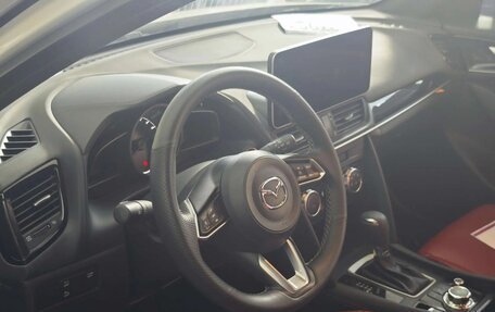 Mazda CX-4, 2021 год, 1 900 000 рублей, 7 фотография