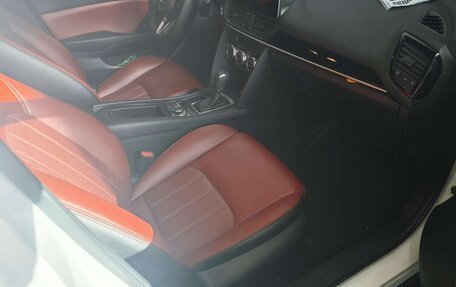 Mazda CX-4, 2021 год, 1 900 000 рублей, 10 фотография
