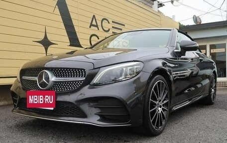 Mercedes-Benz C-Класс, 2019 год, 2 600 000 рублей, 2 фотография