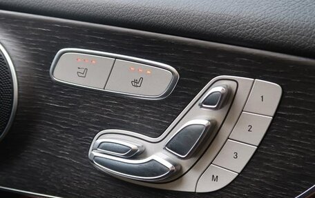 Mercedes-Benz C-Класс, 2019 год, 2 600 000 рублей, 17 фотография
