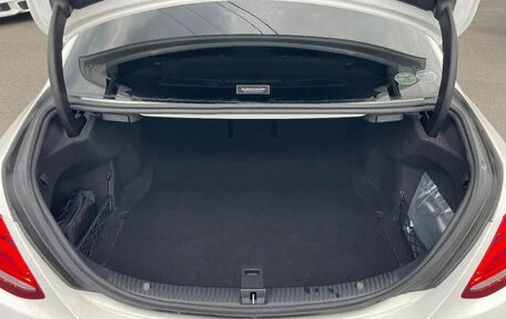 Mercedes-Benz C-Класс, 2018 год, 2 150 000 рублей, 15 фотография