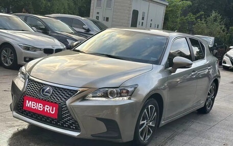 Lexus CT I рестайлинг, 2021 год, 2 100 000 рублей, 1 фотография