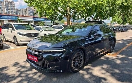 Toyota Crown, 2024 год, 5 690 000 рублей, 1 фотография