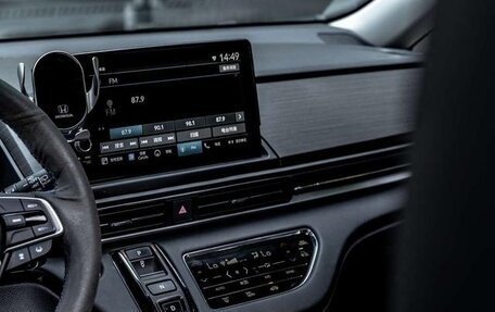 Honda Odyssey IV, 2022 год, 3 150 000 рублей, 12 фотография
