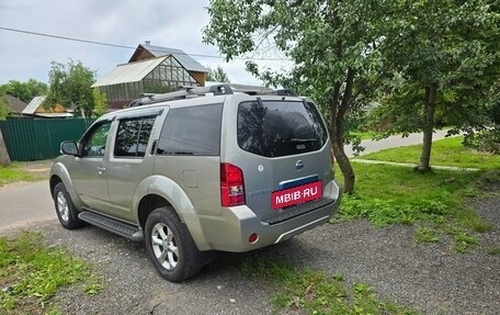 Nissan Pathfinder, 2014 год, 1 650 000 рублей, 3 фотография