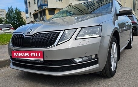 Skoda Octavia, 2018 год, 2 000 000 рублей, 3 фотография