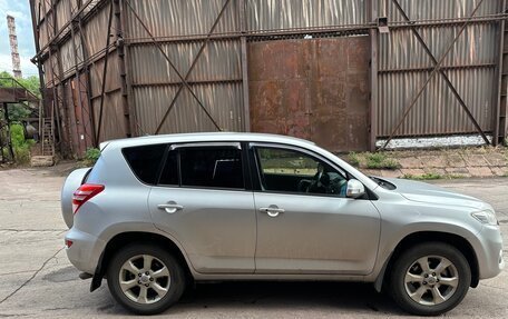 Toyota RAV4, 2011 год, 1 680 000 рублей, 4 фотография