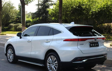 Toyota Harrier, 2021 год, 2 850 000 рублей, 5 фотография